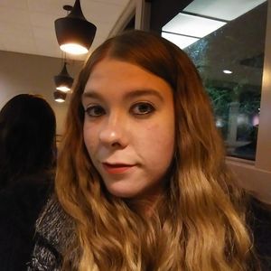 Meet your Posher, April